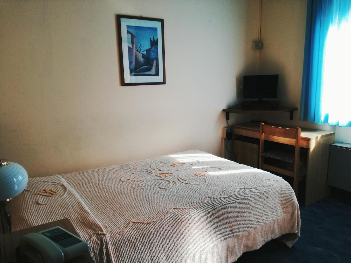 Hotel One Via Roma, 82 Altopascio Εξωτερικό φωτογραφία